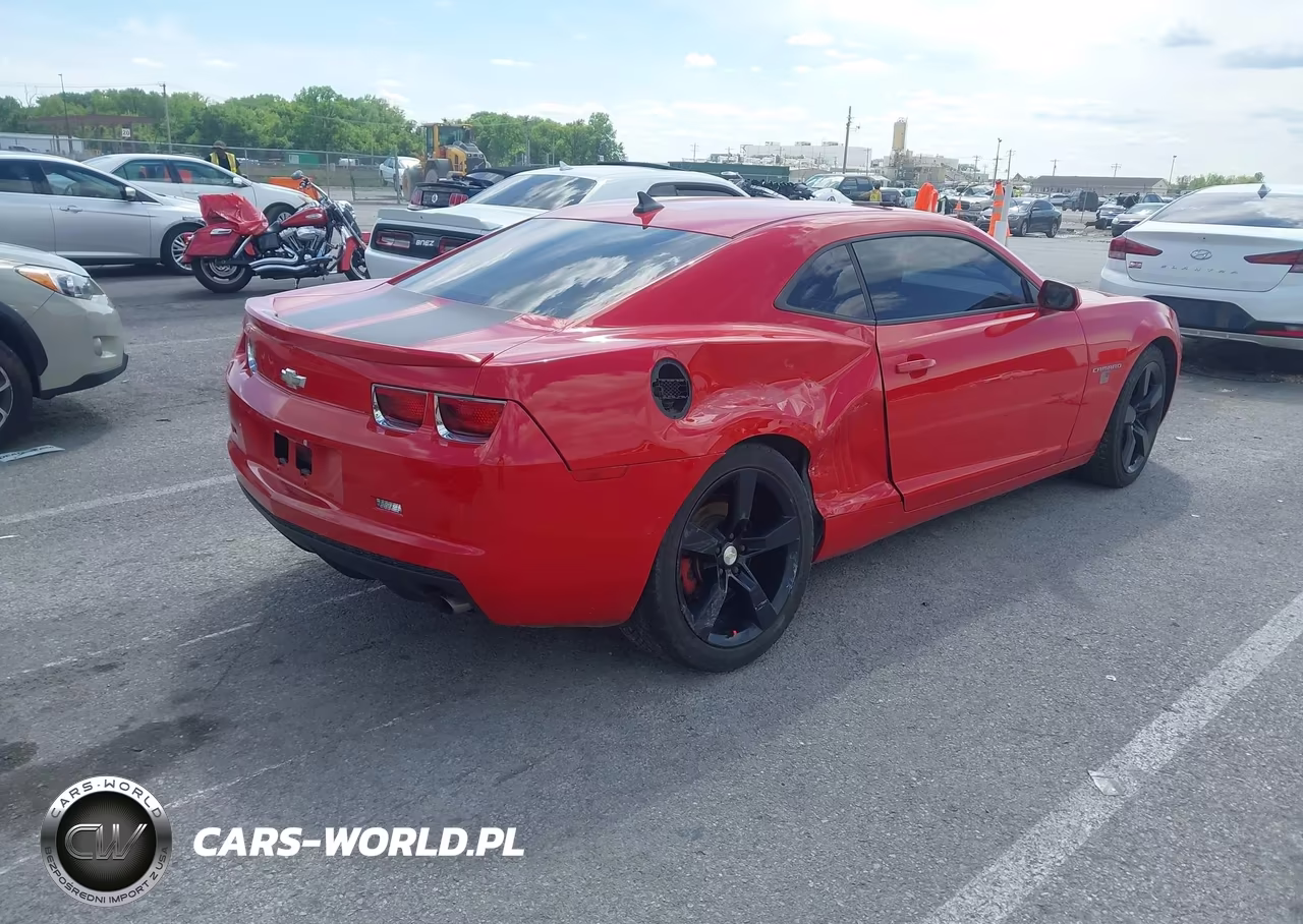2013 Chevrolet Camaro 1Ls VIN:2G1FE1E36D9238881 - 4