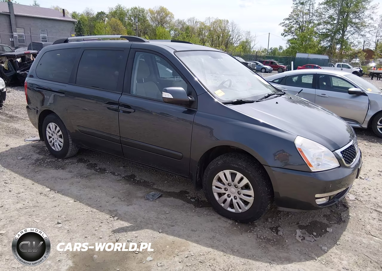 2014 Kia Sedona Lx