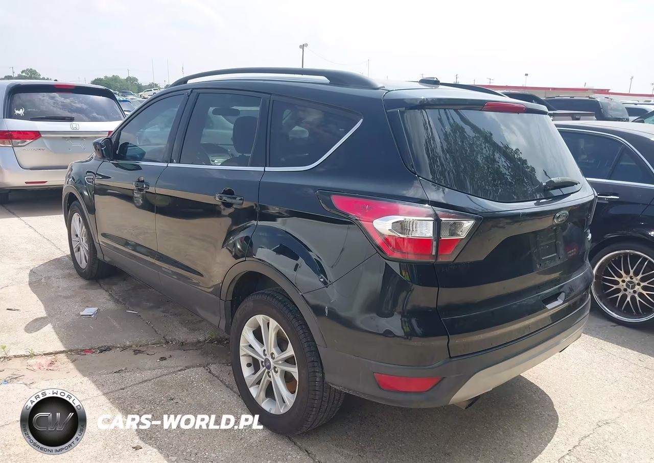 2018 Ford Escape Se VIN:1FMCU0GD3JUD50013 - 3