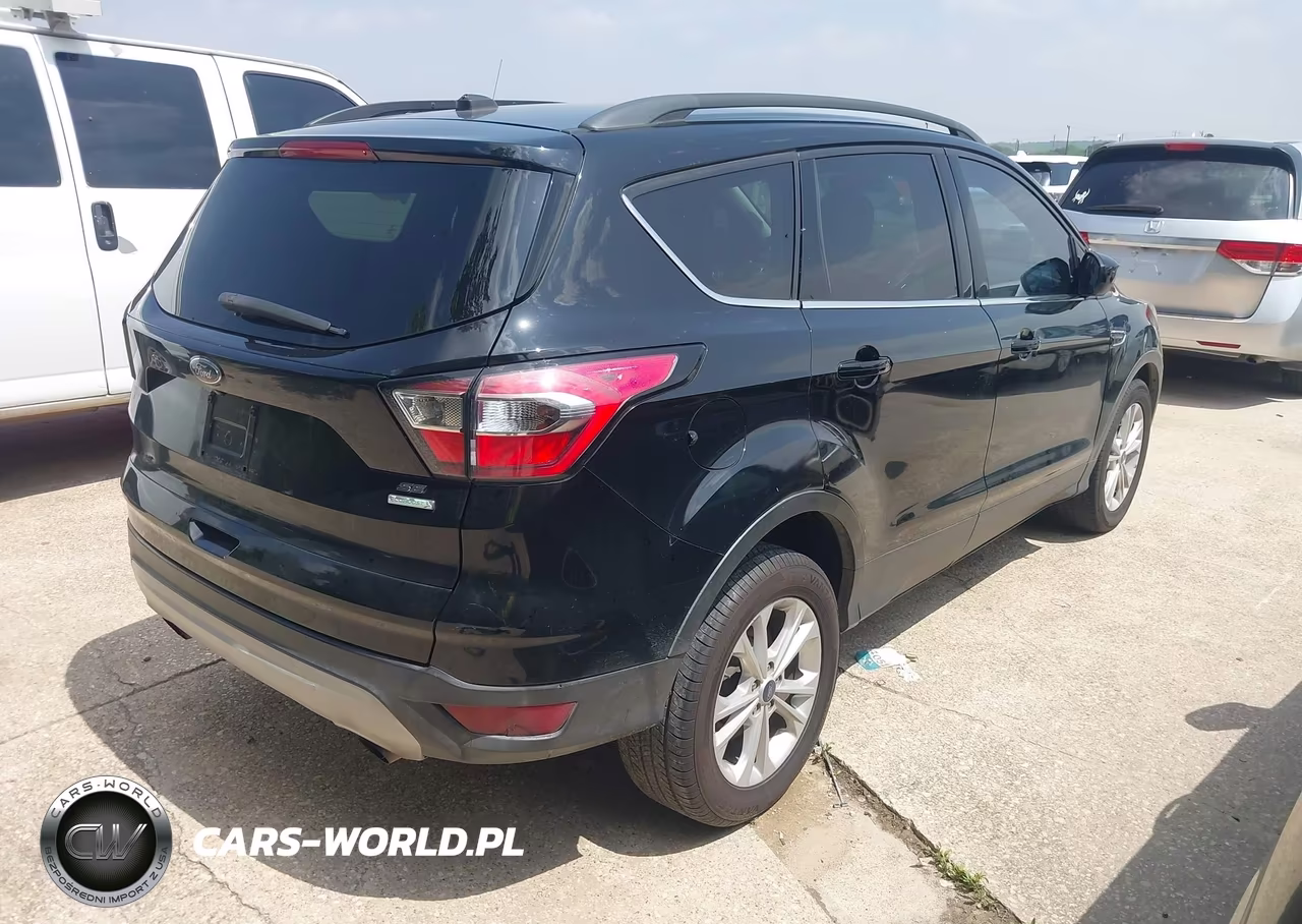 2018 Ford Escape Se VIN:1FMCU0GD3JUD50013 - 4