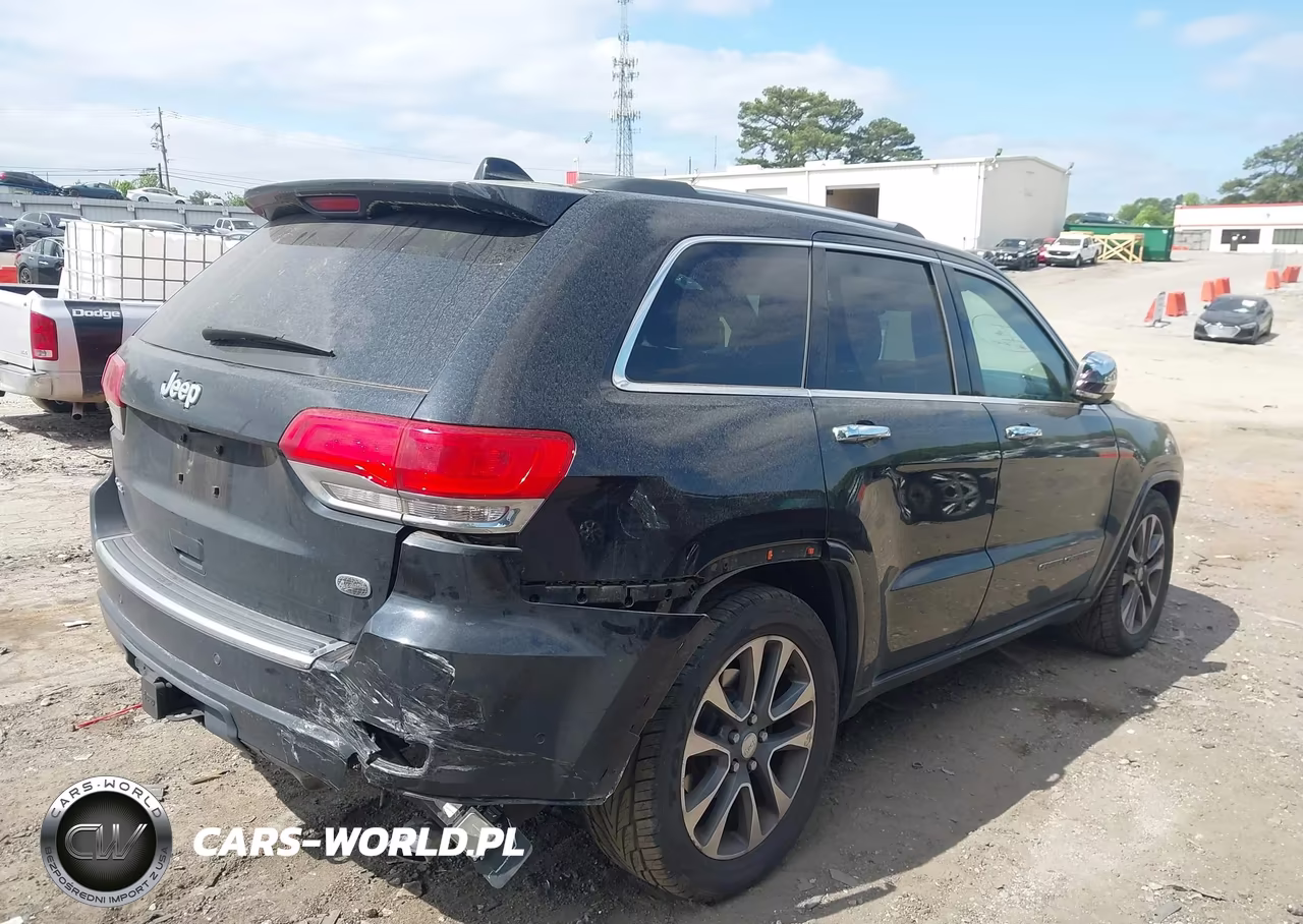 2017 Jeep Grand Cherokee Overland 4X4 VIN:1C4RJFCG6HC955833 - 6