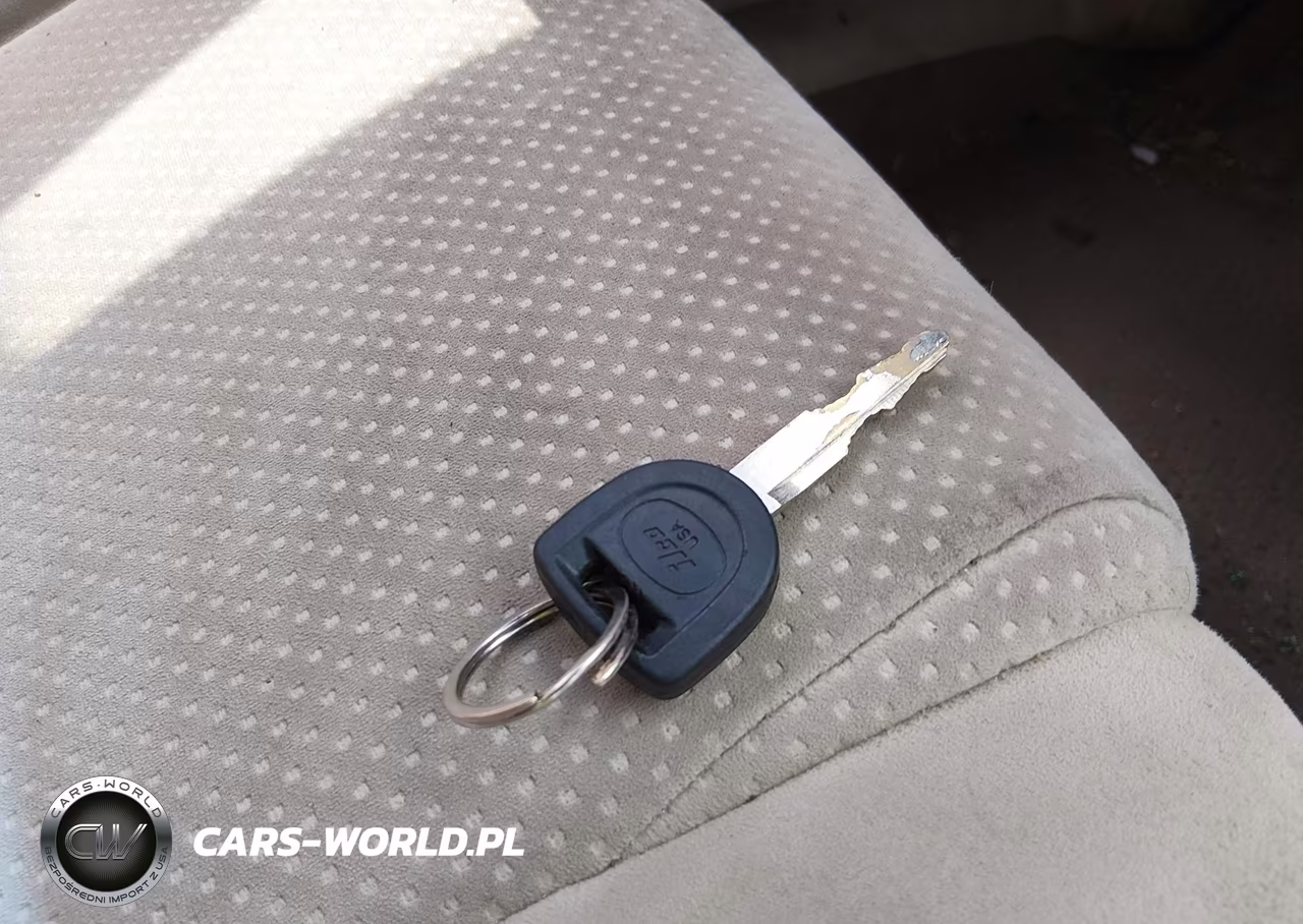 2006 Mazda Mazda6 I VIN:1YVFP80C265M09010 - 11