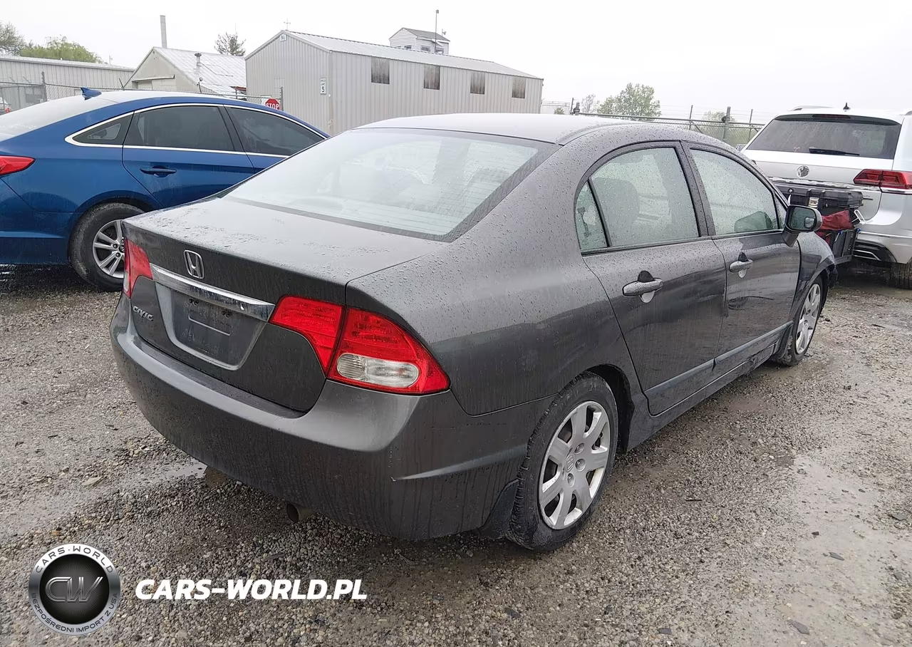 2009 Honda Civic Lx VIN:2HGFA165X9H304866 - 4