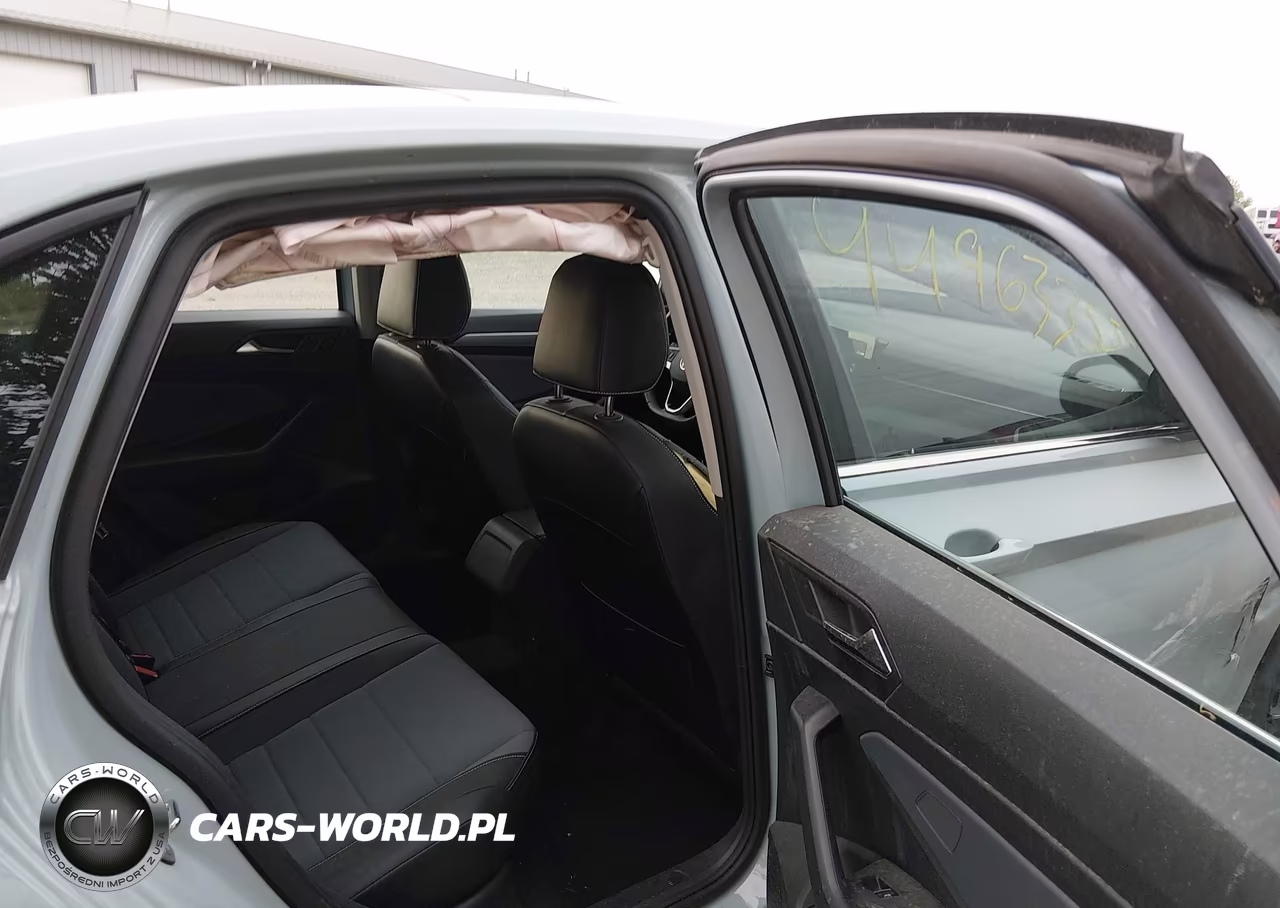 2025 Volkswagen Jetta 1.5T Se VIN:3VW7X7BU5SM028117 - 8