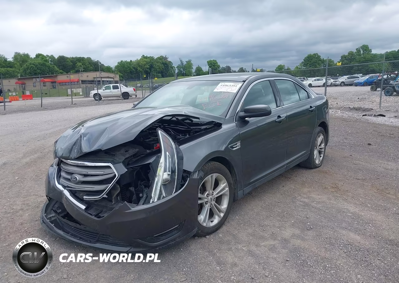 2018 Ford Taurus Sel VIN:1FAHP2E88JG107093 - 2