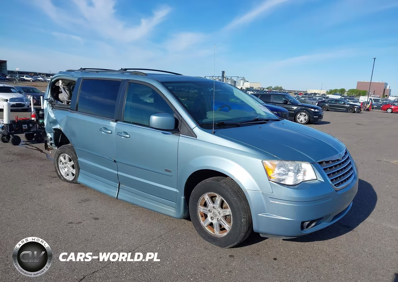 2008 Chrysler Town & Country Touring