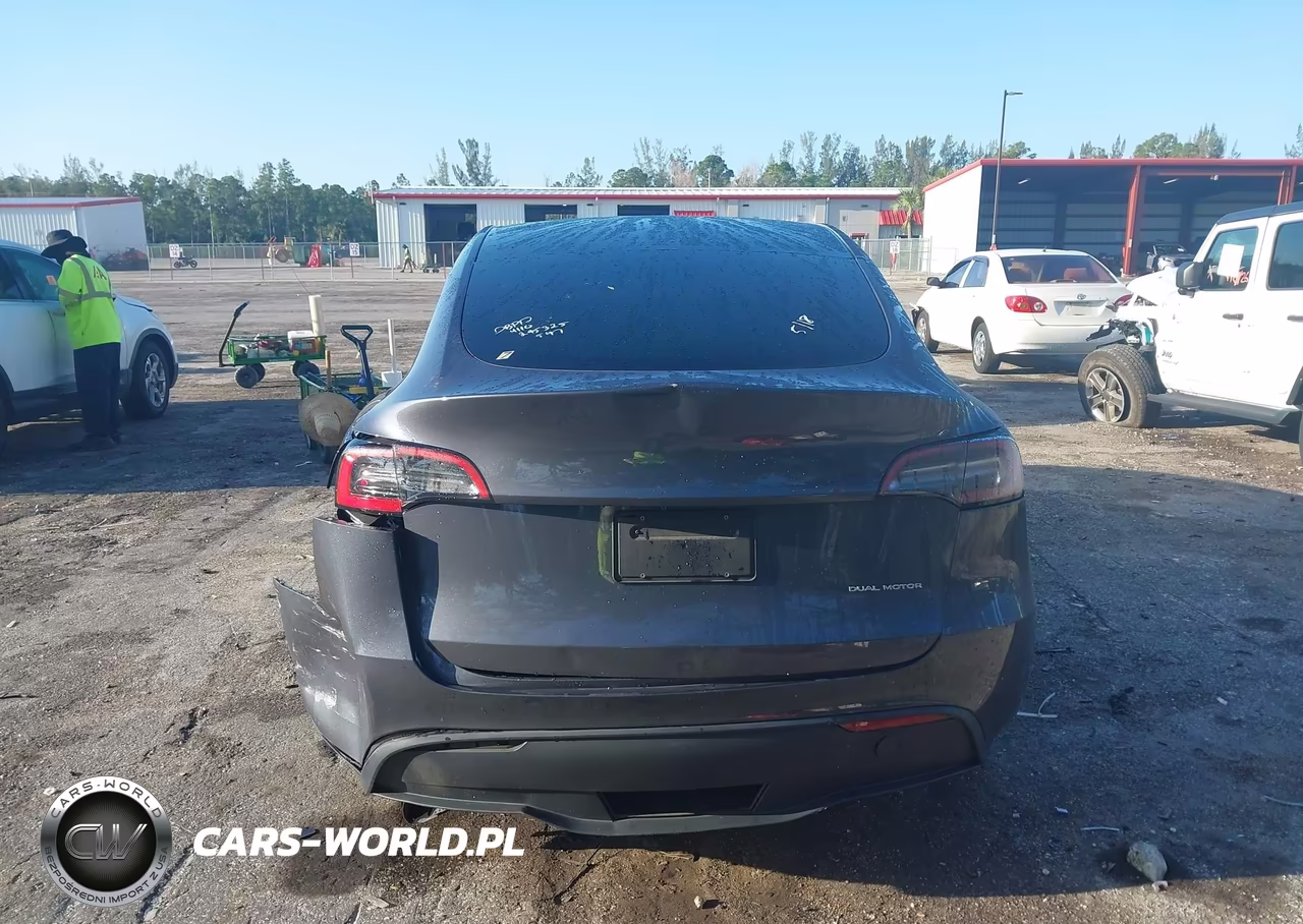 2023 Tesla Model Y Awd-Long Range Dual Motor All-Wheel Drive VIN:7SAYGDEE1PA107919 - 16