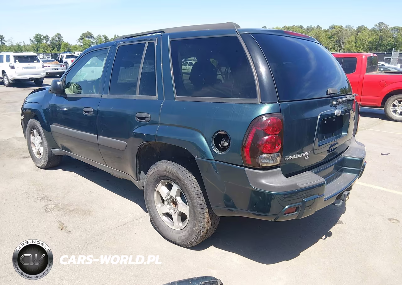 2005 Chevrolet Trailblazer Ls VIN:1GNDT13SX52165620 - 3