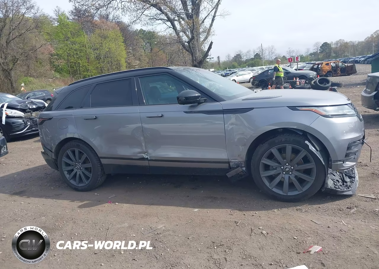 2020 Land Rover Range Rover Velar P250 R-Dynamic S VIN:SALYK2EX3LA260236 - 13