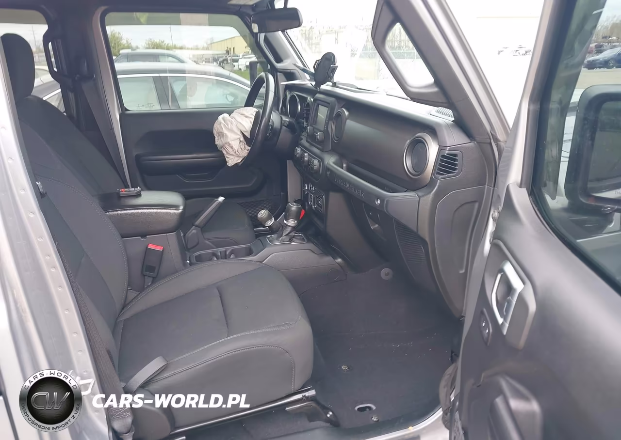 2018 Jeep Wrangler Unlimited Sport S 4X4 VIN:1C4HJXDG0JW274619 - 5