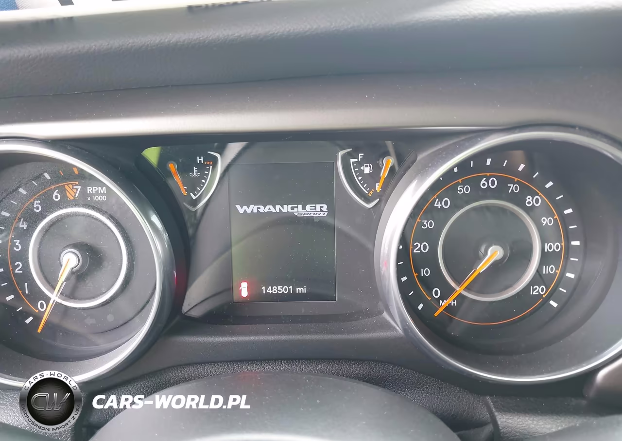 2018 Jeep Wrangler Unlimited Sport S 4X4 VIN:1C4HJXDG0JW274619 - 7