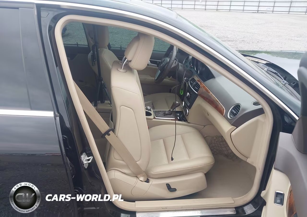 2012 Mercedes-Benz C 250 Sport VIN:WDDGF4HB7CA632721 - 5