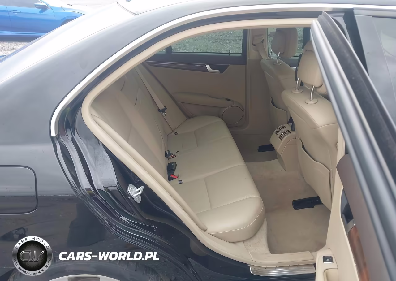 2012 Mercedes-Benz C 250 Sport VIN:WDDGF4HB7CA632721 - 8