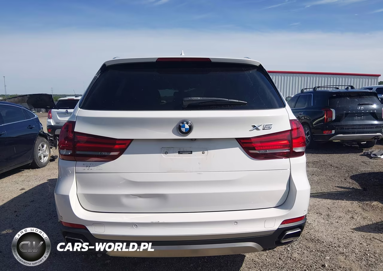 2018 BMW X5 xDrive35I VIN:5UXKR0C58J0X92341 - 16