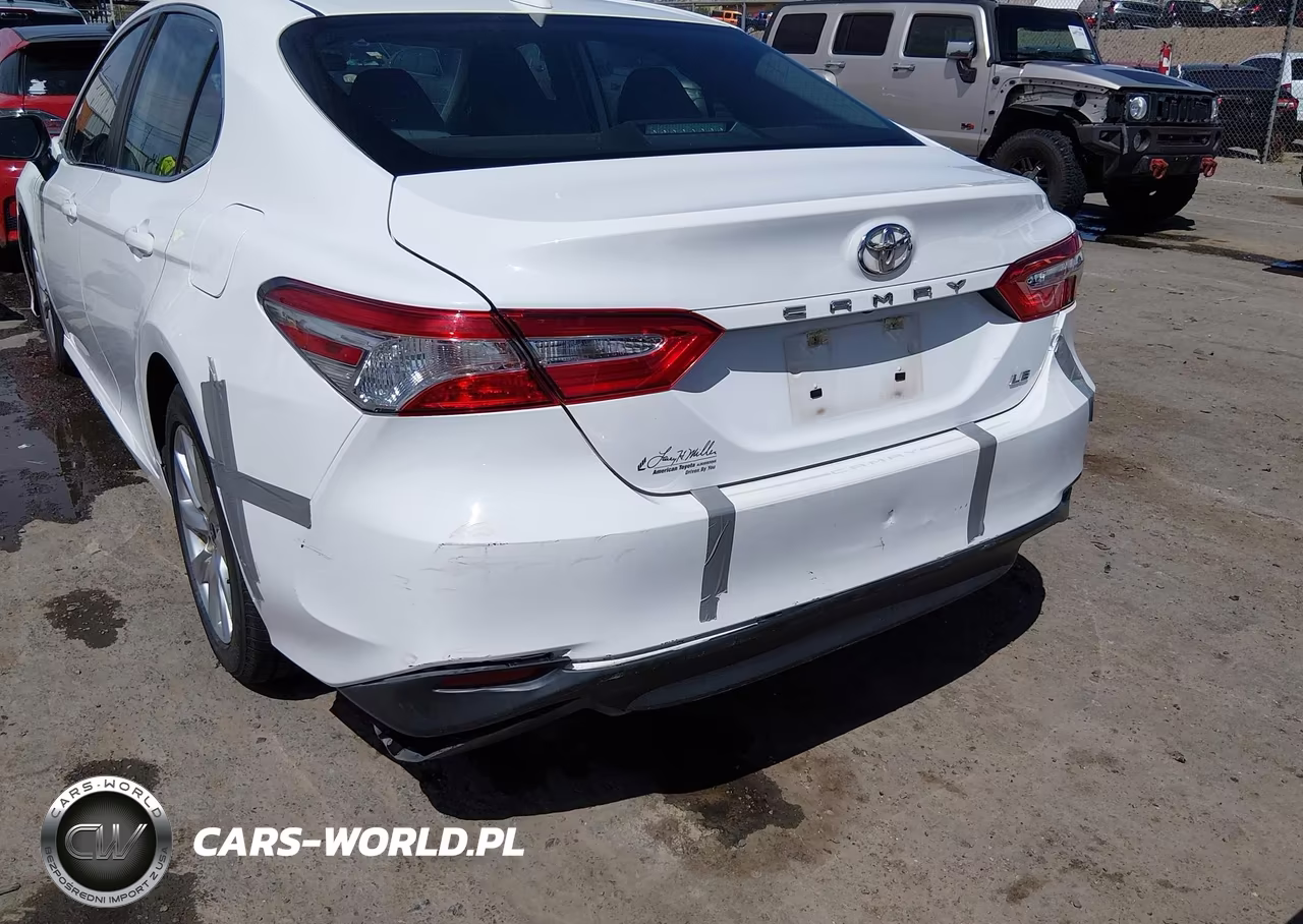 2020 Toyota Camry Le VIN:4T1C11AK1LU986048 - 6