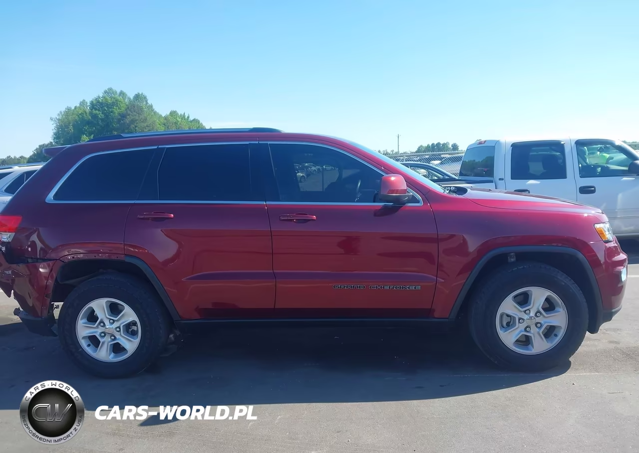 2017 Jeep Grand Cherokee Laredo 4X2 VIN:1C4RJEAG0HC609516 - 13