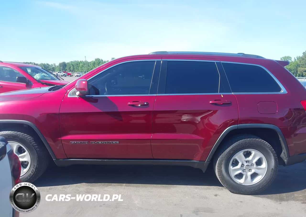 2017 Jeep Grand Cherokee Laredo 4X2 VIN:1C4RJEAG0HC609516 - 14