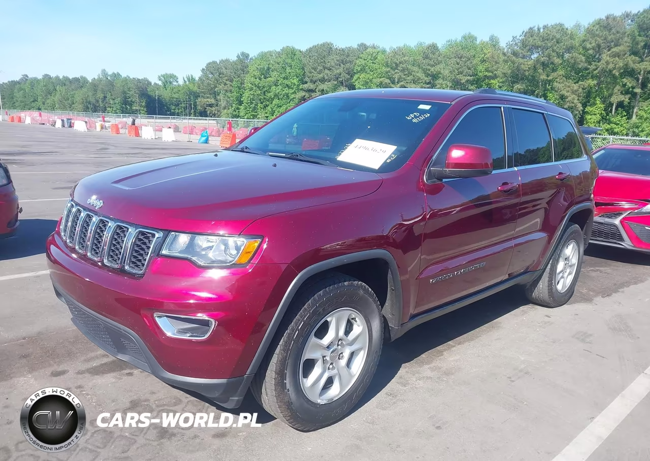 2017 Jeep Grand Cherokee Laredo 4X2 VIN:1C4RJEAG0HC609516 - 2