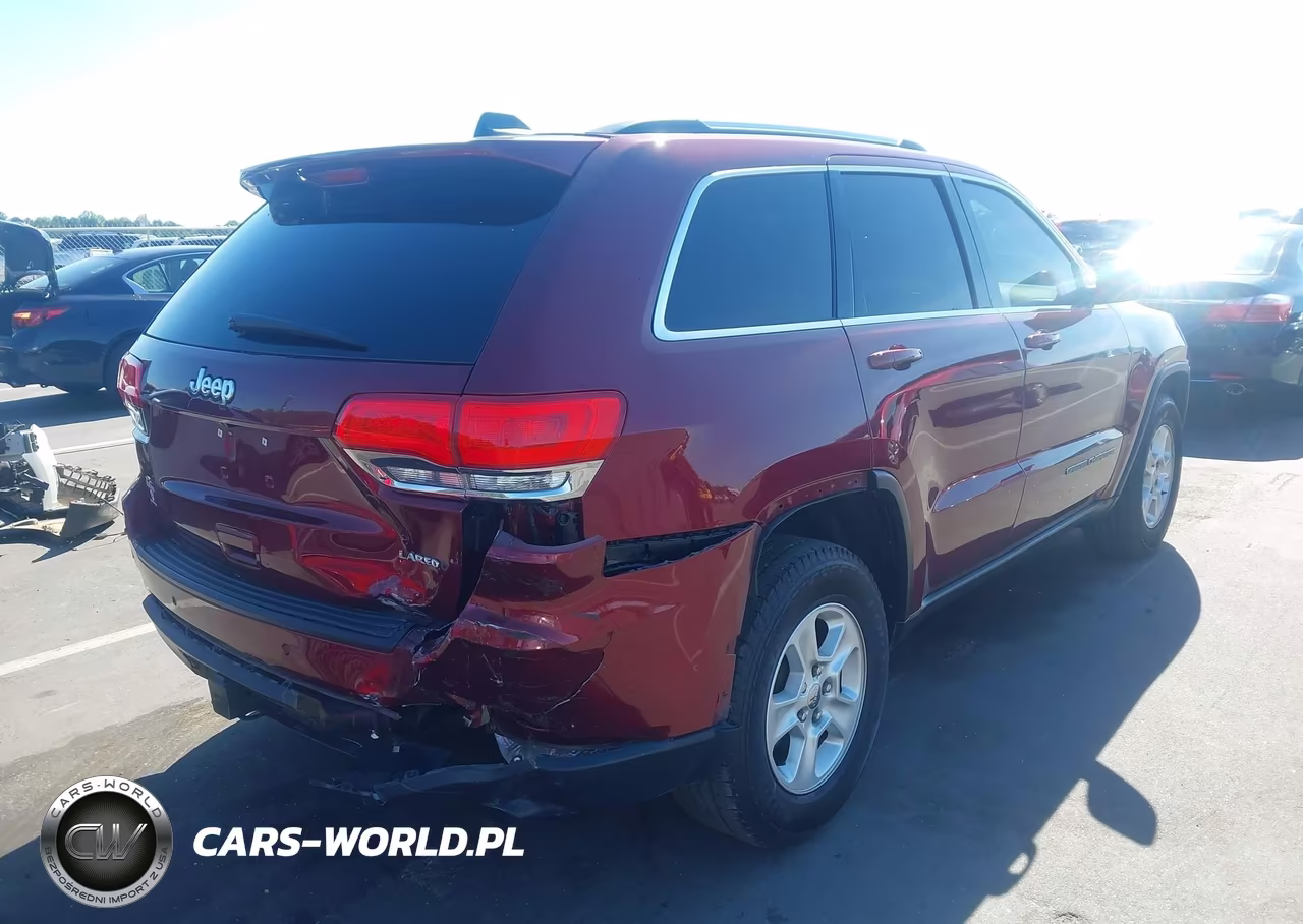2017 Jeep Grand Cherokee Laredo 4X2 VIN:1C4RJEAG0HC609516 - 4