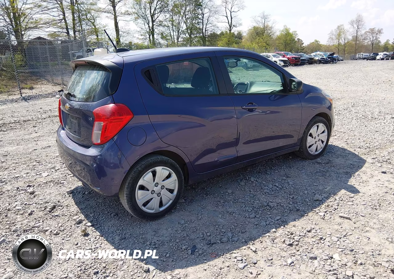 2016 Chevrolet Spark Ls Cvt VIN:KL8CB6SA7GC561653 - 4