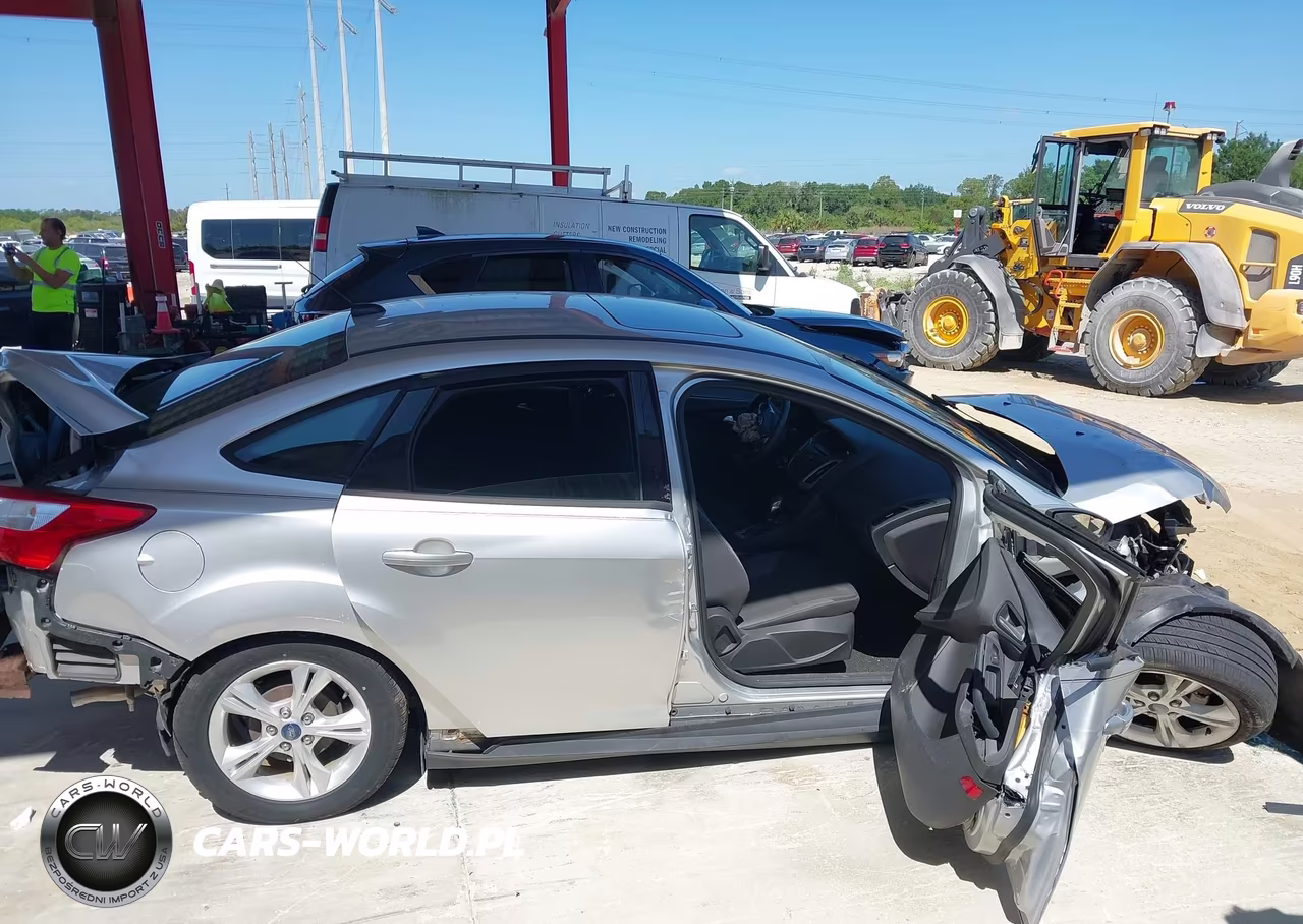 2013 Ford Focus Se VIN:1FADP3F21DL130340 - 14