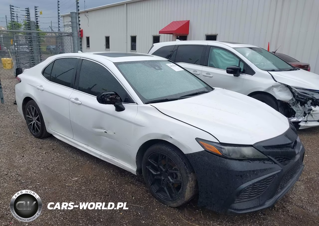 2021 Toyota Camry Se – zdjęcie 1 z 16