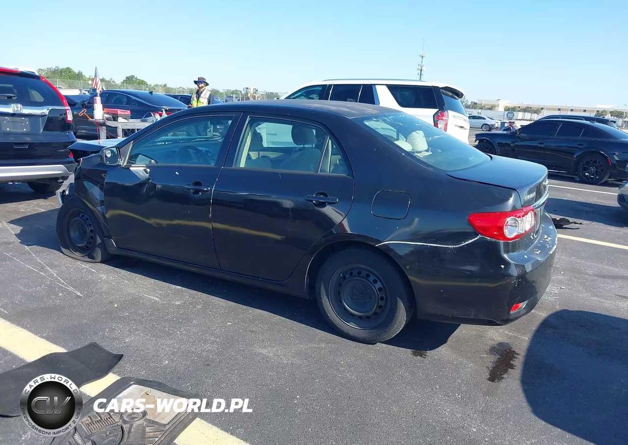 2011 Toyota Corolla Le VIN:JTDBU4EE7B9127805 - 3