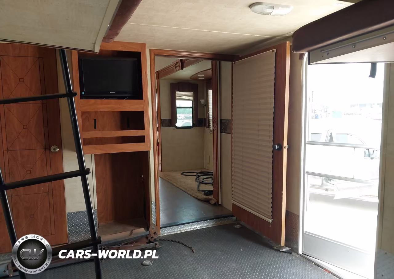 2011 Keystone Rv Retreat Destination VIN:4YDF39124BR801273 - 19