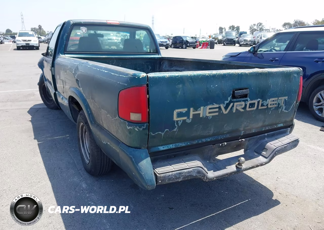 1997 Chevrolet S-10 Fleetside VIN:1GCCS14X6V8187497 - 3