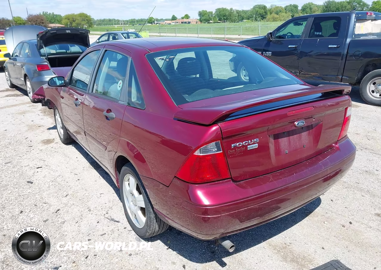2007 Ford Focus S-Se-Ses VIN:1FAHP34NX7W139460 - 3