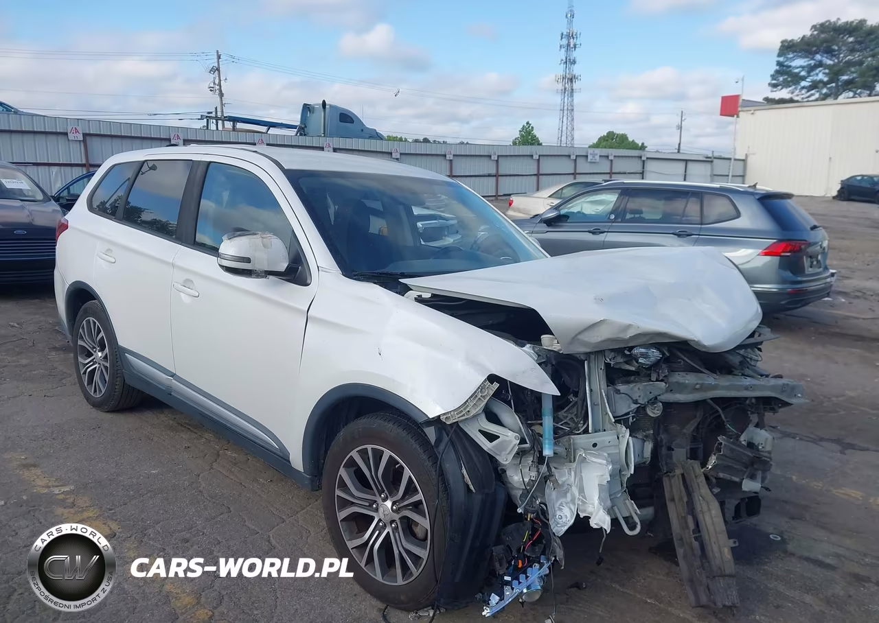 2017 Mitsubishi Outlander Se – zdjęcie 1 z 15
