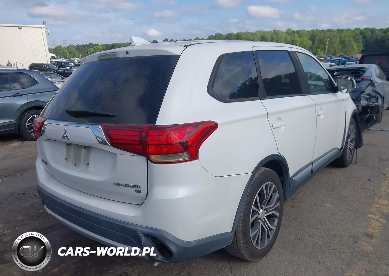 2017 Mitsubishi Outlander Se VIN:JA4AD3A39HZ023202 - 4