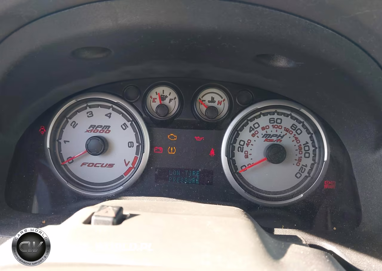 2010 Ford Focus Se VIN:1FAHP3FN8AW135329 - 7