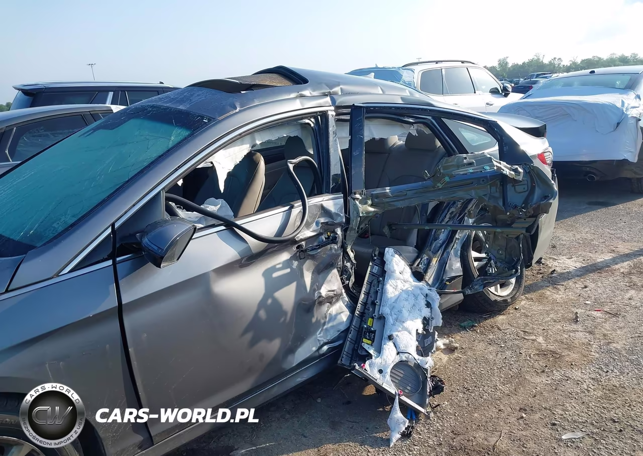 2018 Hyundai Sonata Limited VIN:5NPE34AF0JH611254 - 6