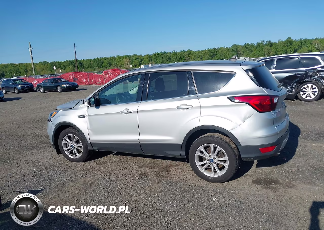 2019 Ford Escape Se VIN:1FMCU9GD3KUB18467 - 14