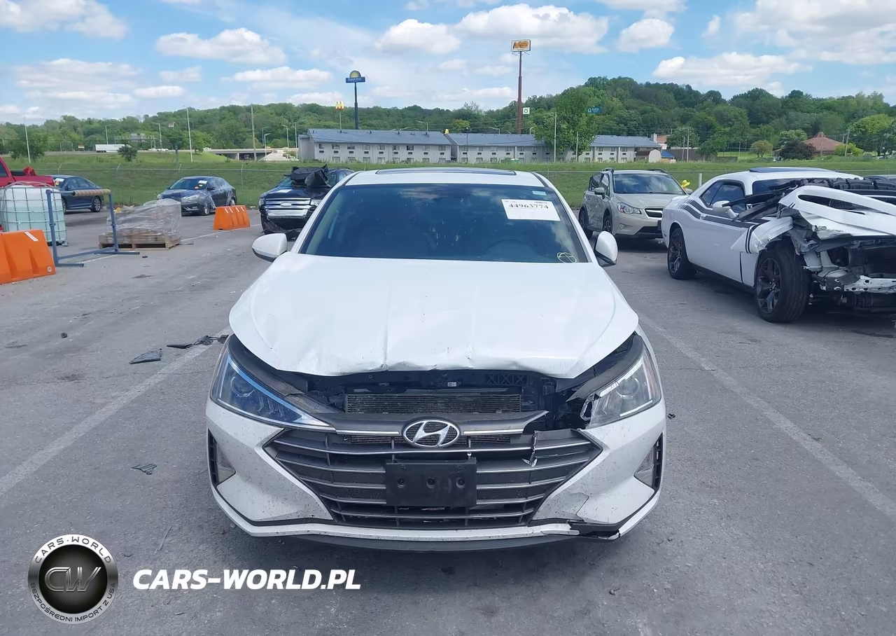 2020 Hyundai Elantra Value Edition VIN:5NPD84LFXLH516875 - 12