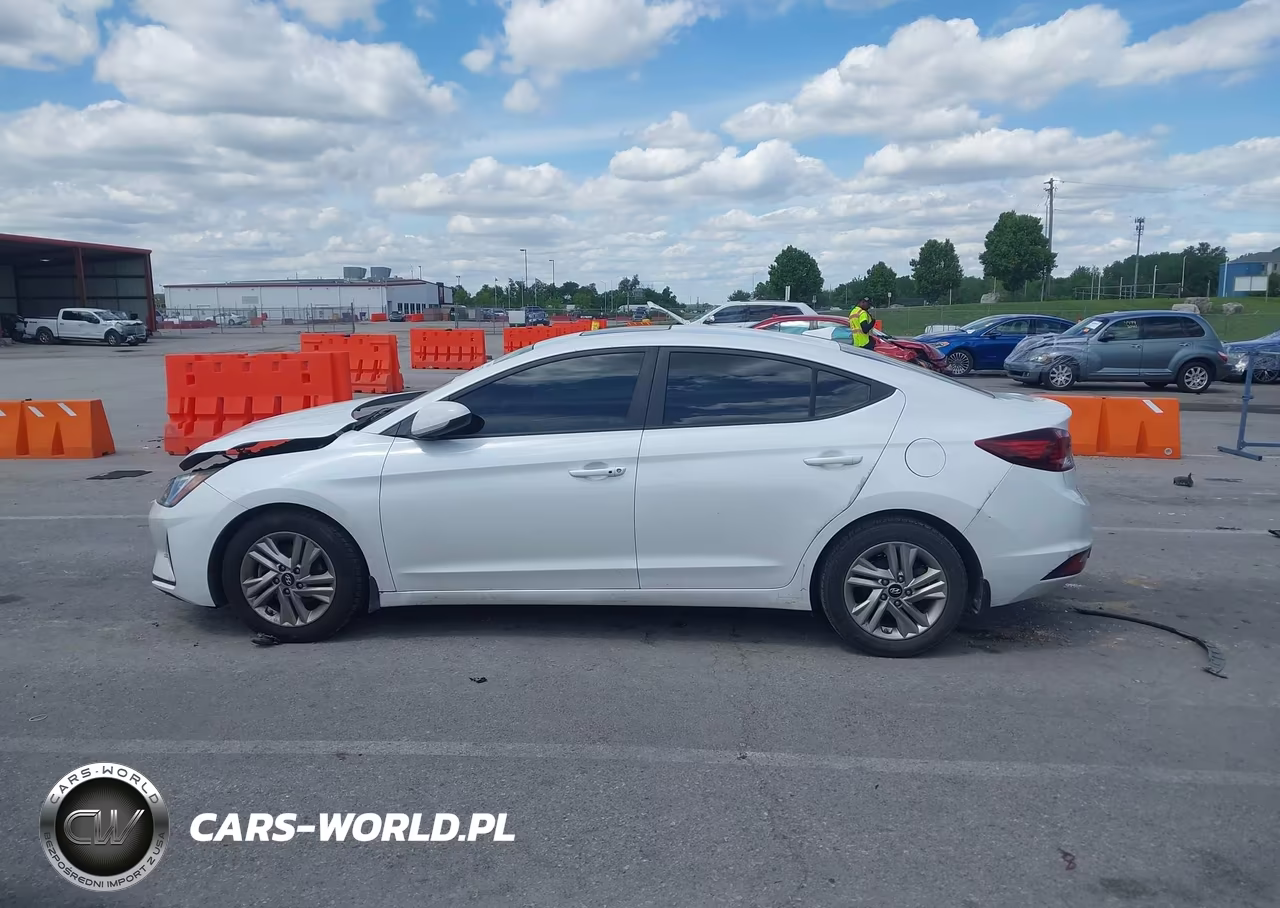 2020 Hyundai Elantra Value Edition VIN:5NPD84LFXLH516875 - 14