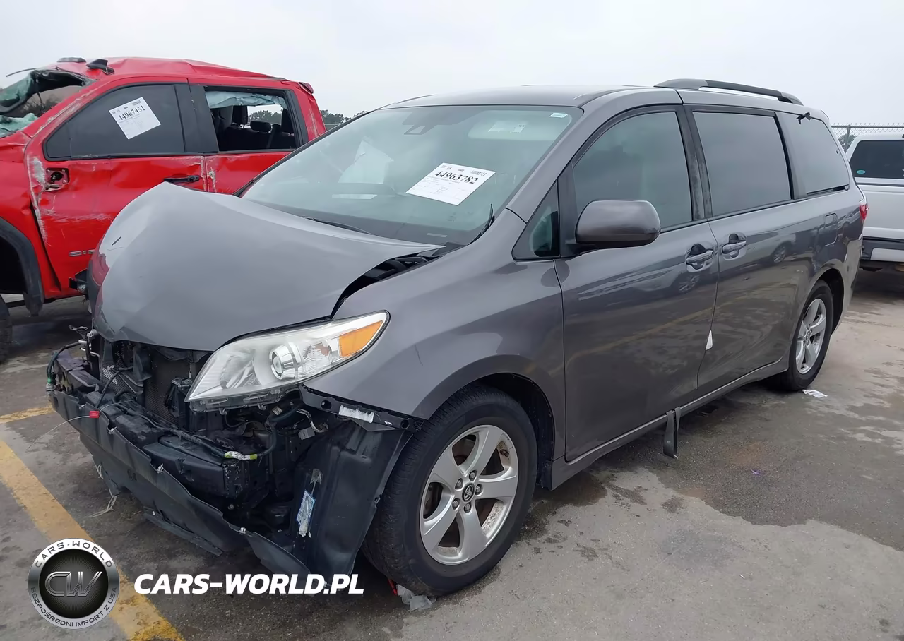 2020 Toyota Sienna Le VIN:5TDKZ3DC7LS023426 - 2