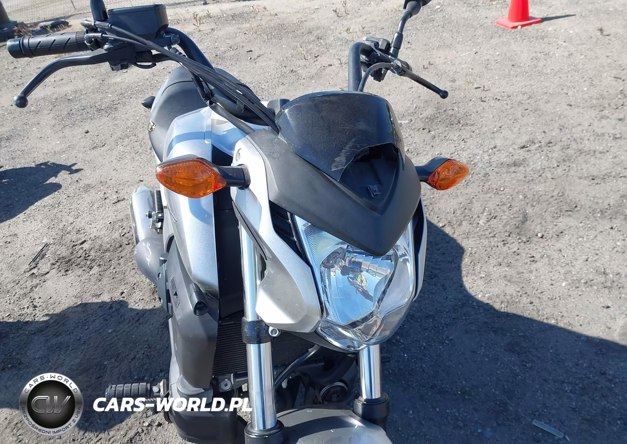 2016 Honda Ctx700 N VIN:JH2RC6816GK200031 - 14