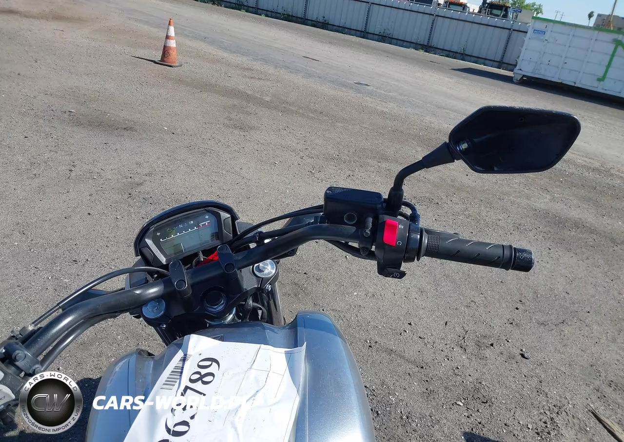 2016 Honda Ctx700 N VIN:JH2RC6816GK200031 - 18