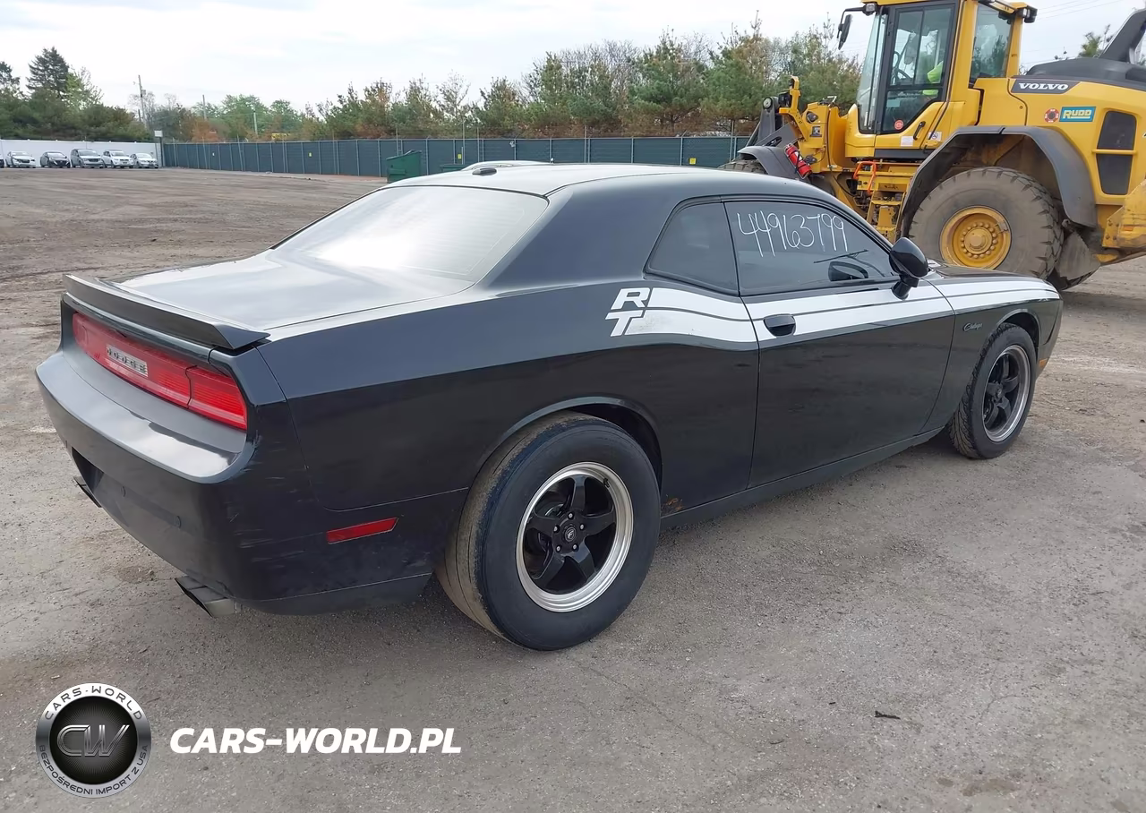 2014 Dodge Challenger R-T Classic VIN:2C3CDYBT3EH148657 - 4