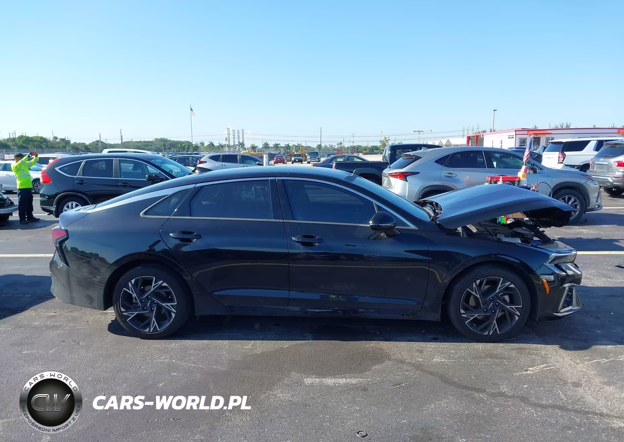 2025 Kia K5 Gt-Line VIN:KNAG64J71S5357397 - 13