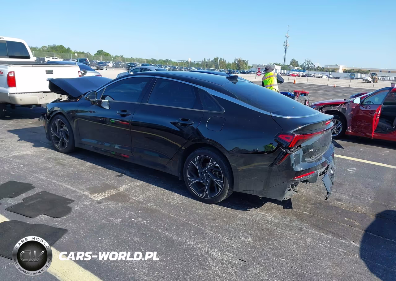 2025 Kia K5 Gt-Line VIN:KNAG64J71S5357397 - 3
