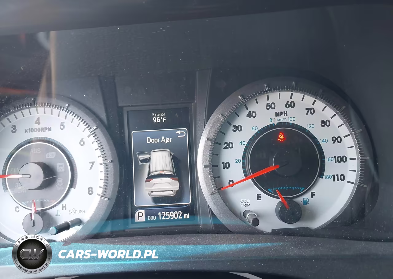 2015 Toyota Sienna Se 8 Passenger VIN:5TDXK3DC5FS534860 - 7