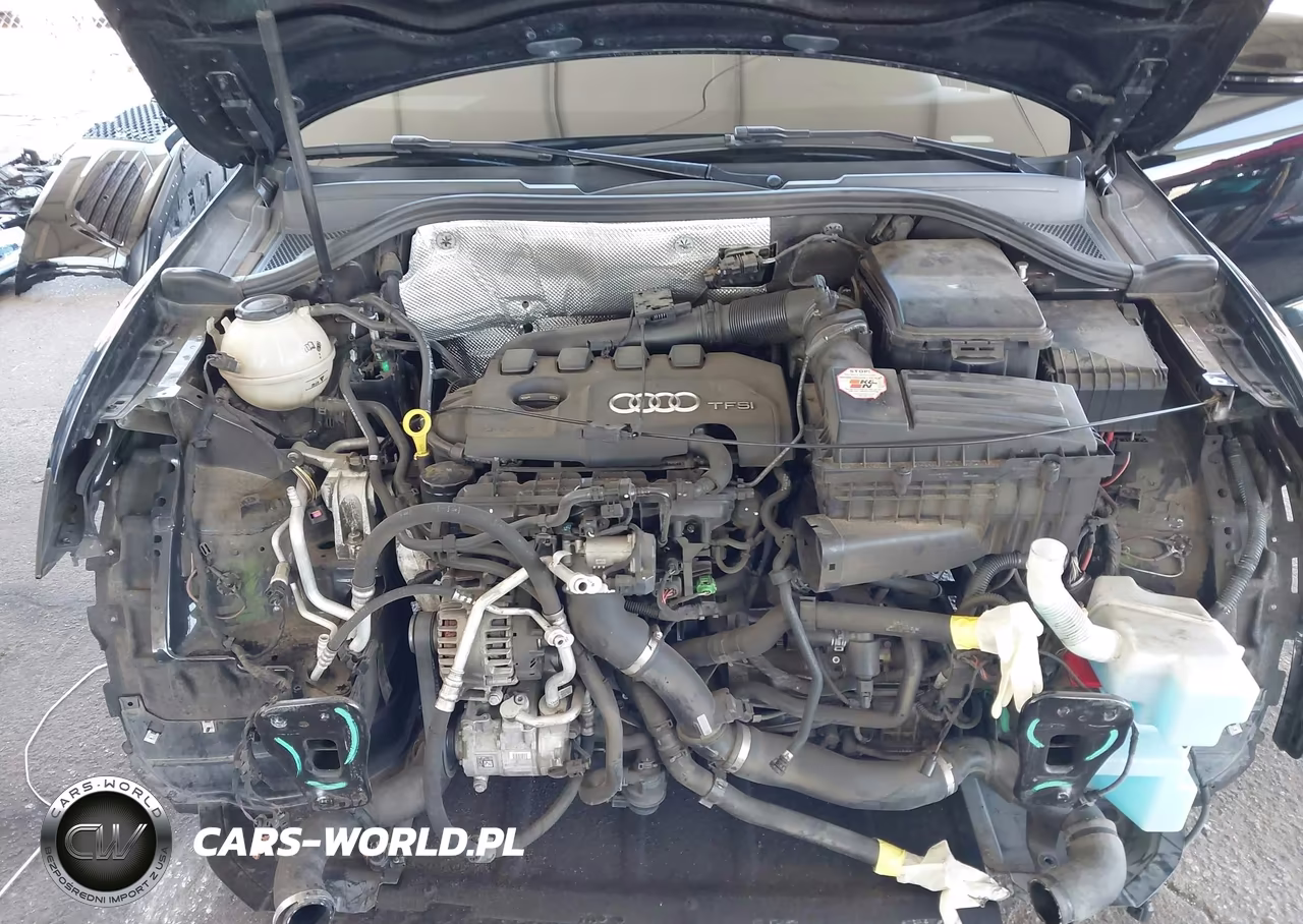 2018 Audi Q3 2.0T Premium VIN:WA1JCCFS3JR032423 - 10