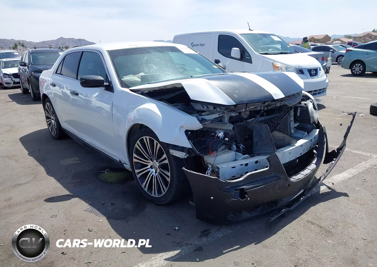 2013 Chrysler 300 300S – zdjęcie 1 z 16