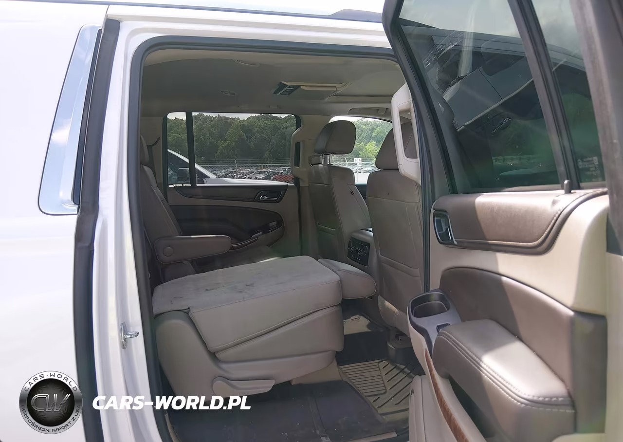 2017 Chevrolet Suburban Premier VIN:1GNSCJKC8HR313857 - 8