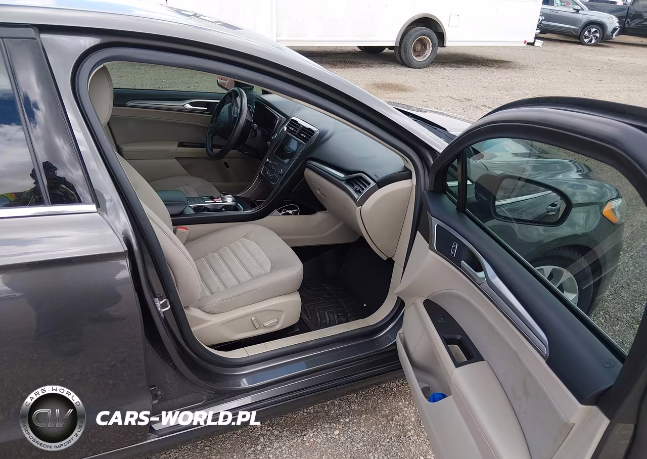 2019 Ford Fusion Hybrid Se VIN:3FA6P0LU2KR240115 - 5