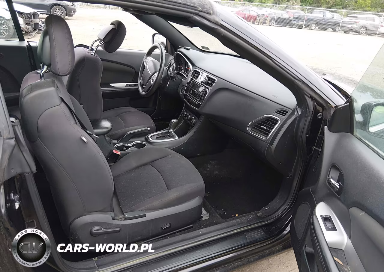 2012 Chrysler 200 Touring VIN:1C3BCBEB0CN215475 - 5