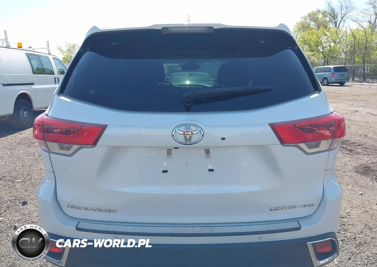 2017 Toyota Highlander Limited VIN:5TDDZRFH7HS402759 - 16